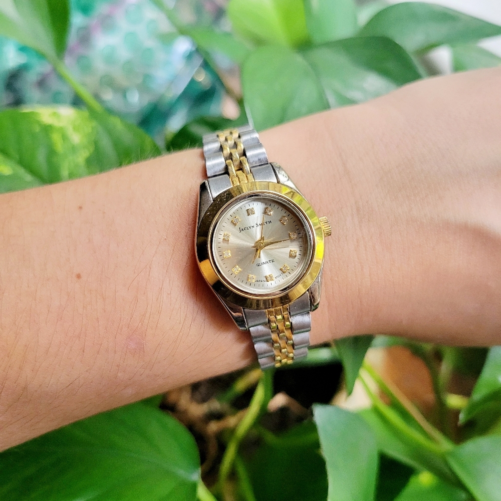 Jaclyn Smith Gold & Silver Quartz Classic Watch - Picture 3 of 8